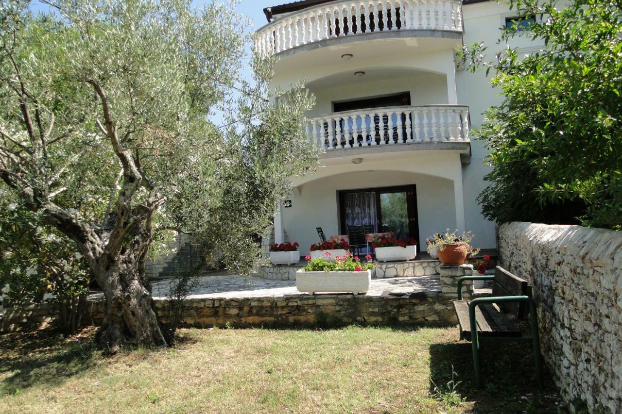 Apartments Villa Maran Umag Eksteriør billede