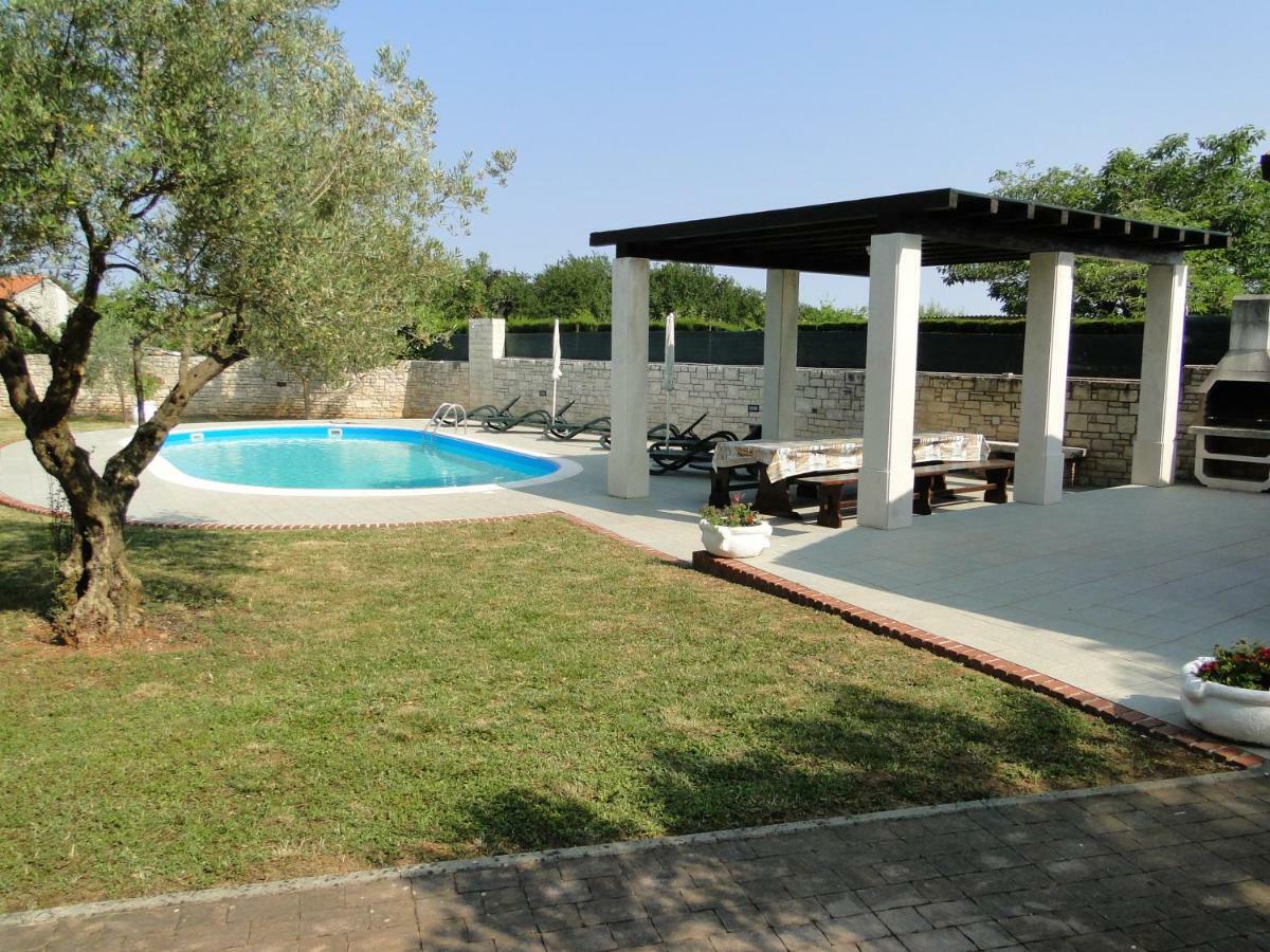 Apartments Villa Maran Umag Eksteriør billede