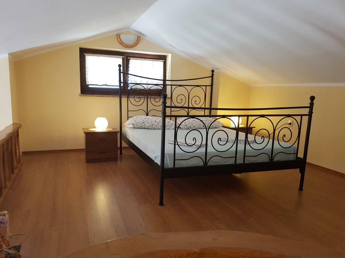 Apartments Villa Maran Umag Eksteriør billede